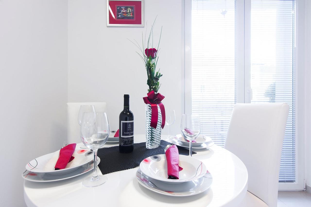 Fifi Apartment W. Parking In Old Town Zadar Exteriér fotografie